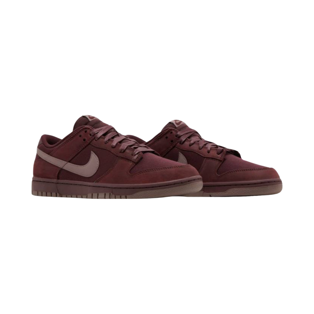 Dunk Low Premium
