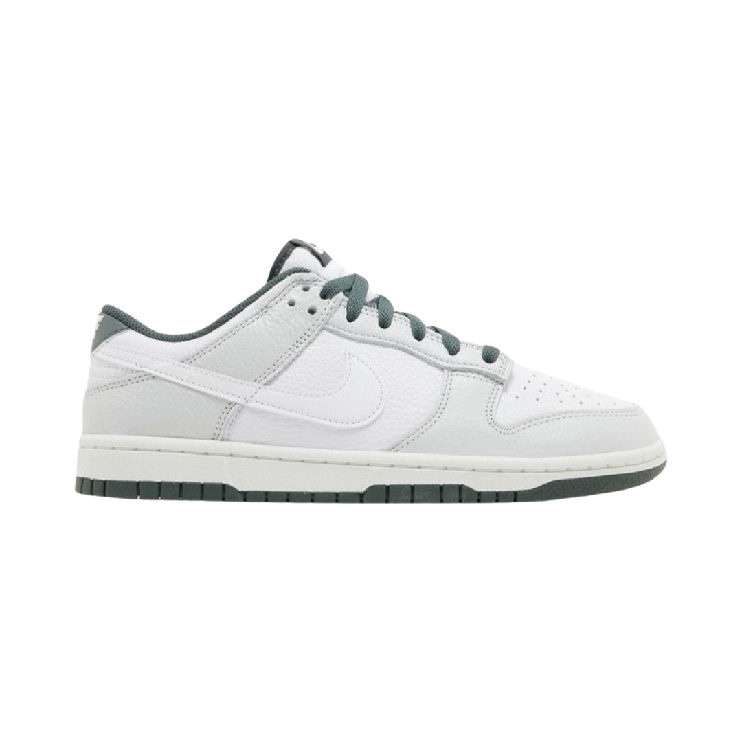 DUNK LOW RETRO SE