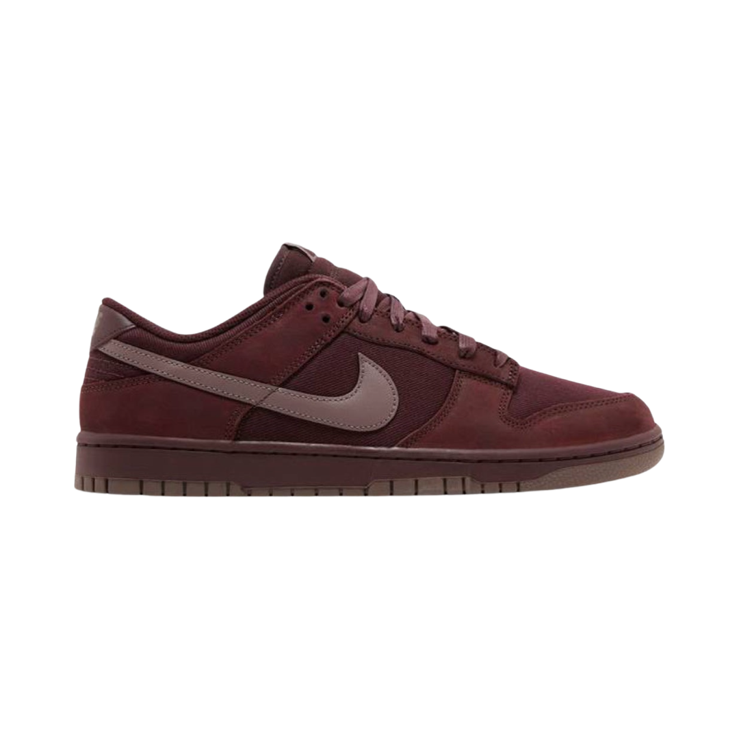 Dunk Low Premium