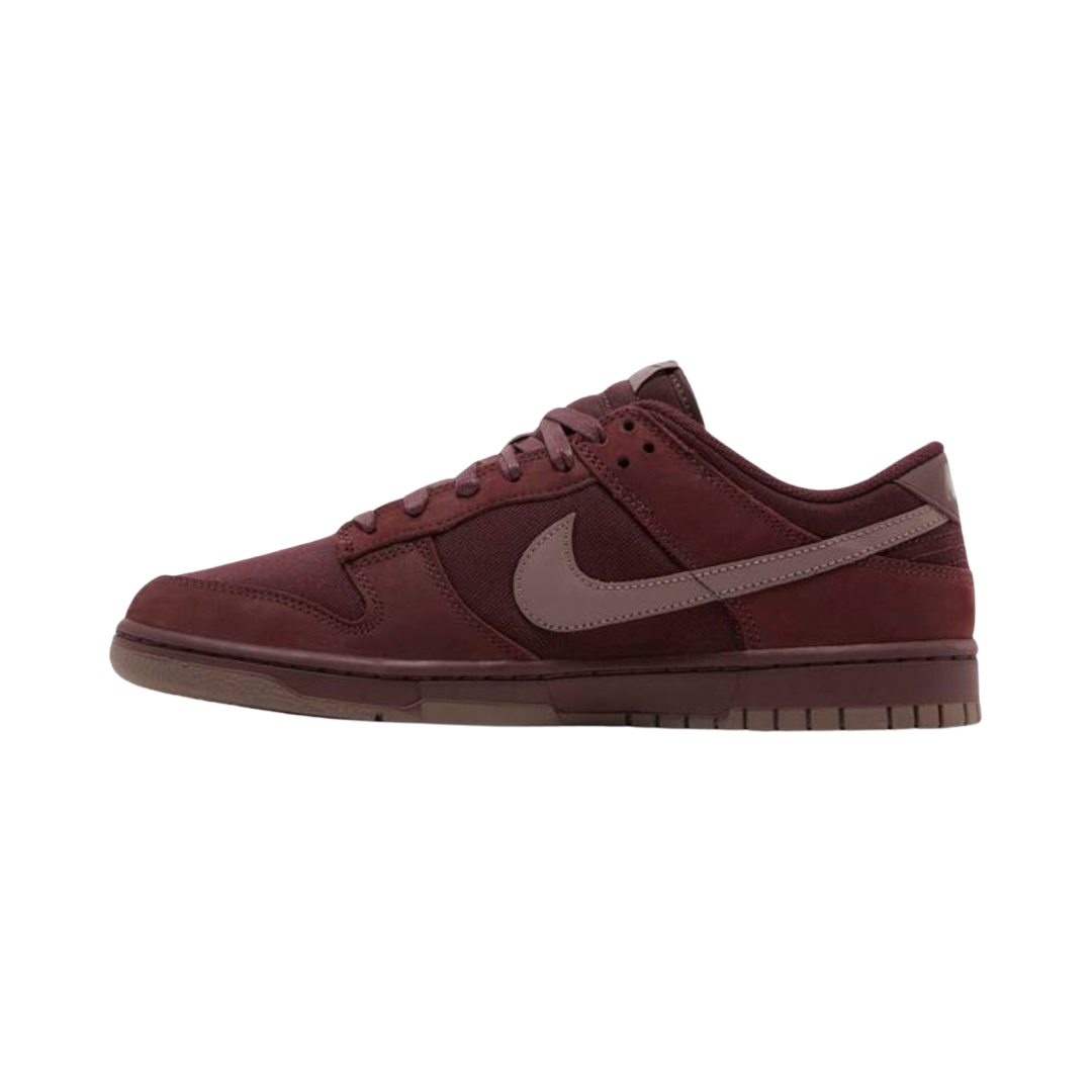 Dunk Low Premium