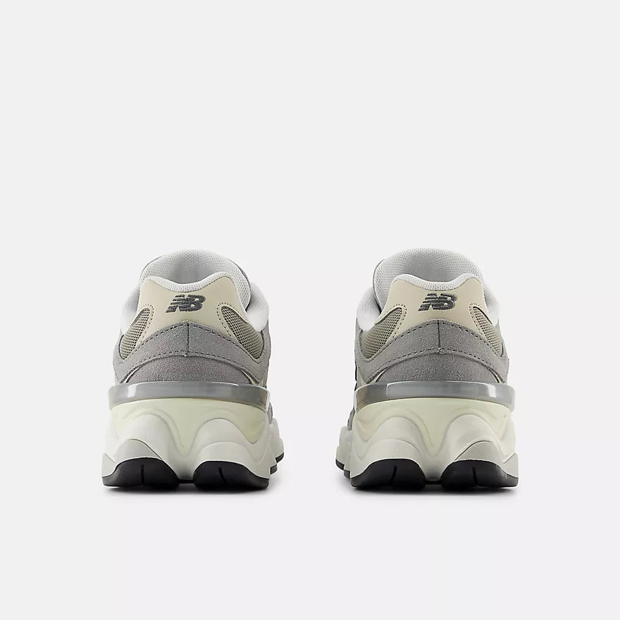 New Balance 9060 GS